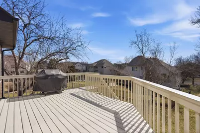 4230 Pineview Lane N, Plymouth, MN 55442 - Photo 9
