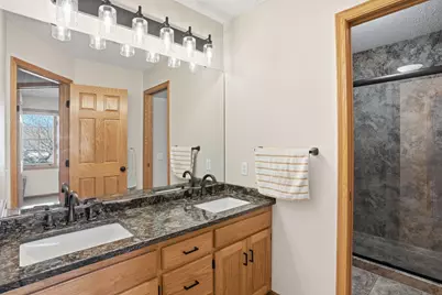 4230 Pineview Lane N, Plymouth, MN 55442 - Photo 53