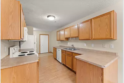 14975 Pinto Lane, Savage, MN 55378 - Photo 3