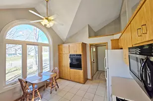 1013 Maplewood Dr, Delano, MN 55328 - Photo 3