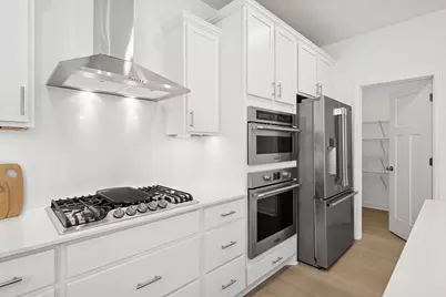 2351 Tyrone Drive, Shakopee, MN 55379 - Photo 7