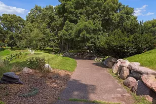 11574 Scotch Pine Ct, Eden Prairie, MN 55344 - Photo 45