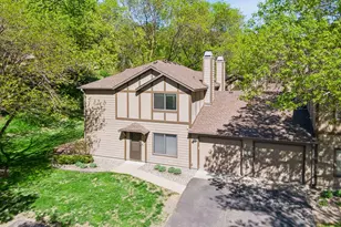 11574 Scotch Pine Ct, Eden Prairie, MN 55344 - Photo 3