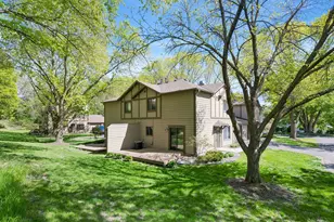 11574 Scotch Pine Ct, Eden Prairie, MN 55344 - Photo 33
