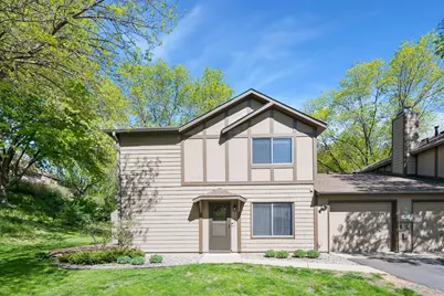 11574 Scotch Pine Court, Eden Prairie, MN 55344 - Photo 5