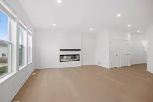 18339 Glancy Wy, Lakeville, MN 55068 - Photo 5