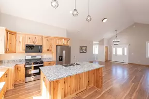 575 Elins Lake Road SE, Cambridge, MN 55008 - Photo 7