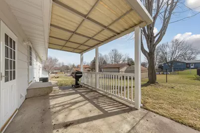 814 W Skaro Street, Saint Peter, MN 56082 - Photo 25