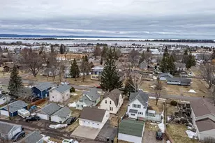 1522 E 4th St, Superior, WI 54880 - Photo 33