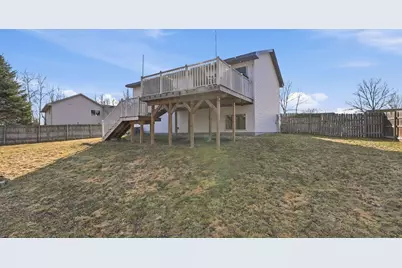 601 Horseshoe Lane, Braham, MN 55006 - Photo 9