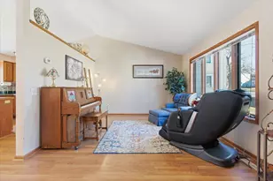 1523 4th St N, South Saint Paul, MN 55075 - Photo 11