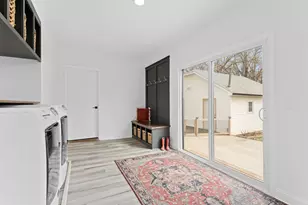 908 1st St SE, Rochester, MN 55904 - Photo 23