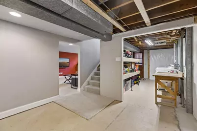 1713 Independence Avenue N, Golden Valley, MN 55427 - Photo 29