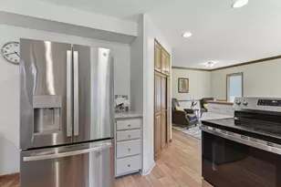 26 19th Ave SW, New Brighton, MN 55112 - Photo 7
