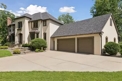 8803 Cove Pointe Road, Eden Prairie, MN 55347 - Photo 11