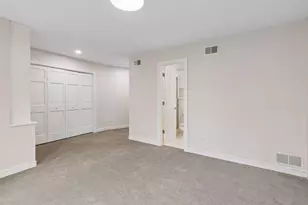 8803 Cove Pointe Rd, Eden Prairie, MN 55347 - Photo 25