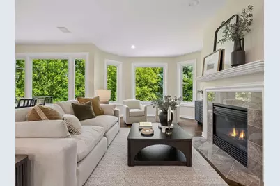 8803 Cove Pointe Road, Eden Prairie, MN 55347 - Photo 17
