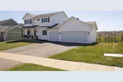 473 Amberg Lane, Chaska, MN 55318 - Photo 41