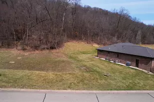 2760 Oakhurst Dr, Lake City, MN 55041 - Photo 3