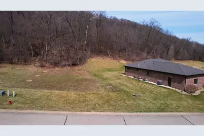 2760 Oakhurst Drive, Lake City, MN 55041 - Photo 3