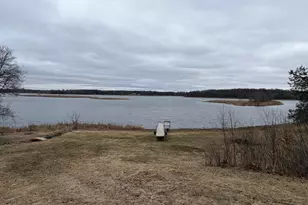 11551 278th St, Chisago City, MN 55013 - Photo 7