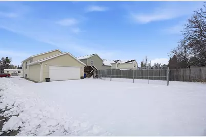 414 18th Street N, Moorhead, MN 56560 - Photo 37