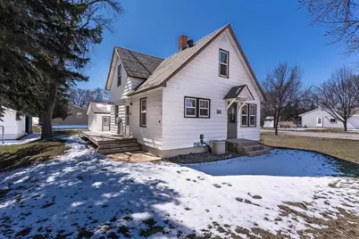 504 E Fir Avenue, Fergus Falls, MN 56537 - Photo 1