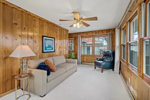 993 Hyacinth Ave E, Saint Paul, MN 55106 - Photo 23