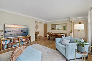 993 Hyacinth Ave E, Saint Paul, MN 55106 - Photo 11