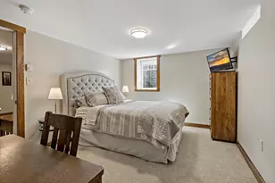 993 Hyacinth Ave E, Saint Paul, MN 55106 - Photo 47