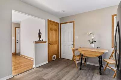 1461 Grandview Avenue E, Maplewood, MN 55109 - Photo 13