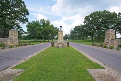 1461 Grandview Avenue E, Maplewood, MN 55109 - Photo 57