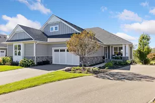 6165 Garland Ln N, Plymouth, MN 55446 - Photo 7