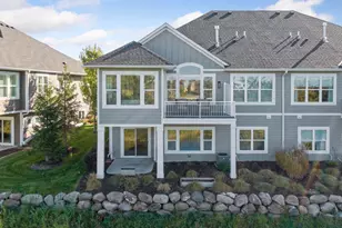 6165 Garland Ln N, Plymouth, MN 55446 - Photo 5
