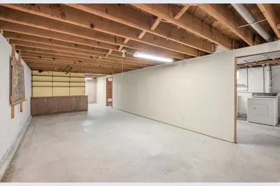 9009 Russell Avenue S, Bloomington, MN 55431 - Photo 19