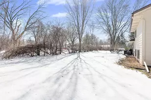 1257 Edgewood Pl, Owatonna, MN 55060 - Photo 17