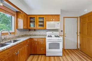 2033 Bluestone Ln, Eagan, MN 55122 - Photo 19