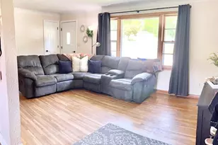 1904 Audrey Ave, Red Wing, MN 55066 - Photo 5