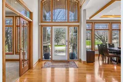 3717 Fairway Point, Woodbury, MN 55125 - Photo 5