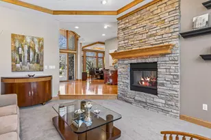3717 Fairway Point, Woodbury, MN 55125 - Photo 15