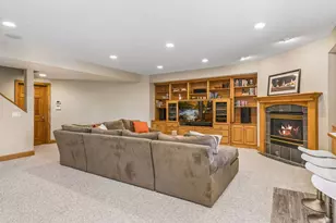 3717 Fairway Point, Woodbury, MN 55125 - Photo 71