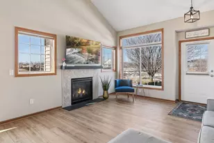 16369 Elm Creek Ln, Lakeville, MN 55044 - Photo 5