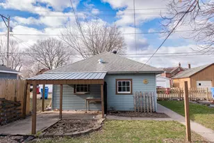 469 E 7th St, Winona, MN 55987 - Photo 23