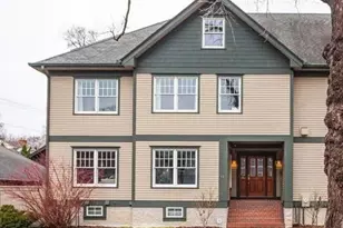 95 Arundel St, Saint Paul, MN 55102 - Photo 1