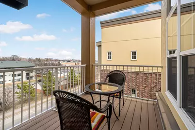 2405 39th Avenue NE #401, Saint Paul, MN 55421 - Photo 1