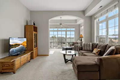 2405 39th Avenue NE #401, Saint Paul, MN 55421 - Photo 13