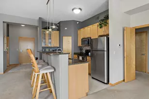 2405 39th Ave NE, Saint Paul, MN 55421 - Photo 7
