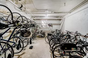 4418 W Lake Harriet Pkwy, Minneapolis, MN 55410 - Photo 19