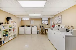 4418 W Lake Harriet Pkwy, Minneapolis, MN 55410 - Photo 15