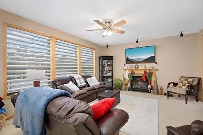 11747 Independence Way, Woodbury, MN 55129 - Photo 11